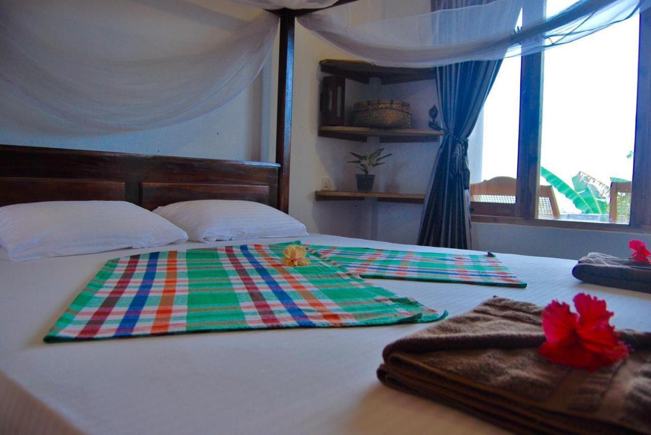 Cili Hotel Baie d'Arugam Extérieur photo