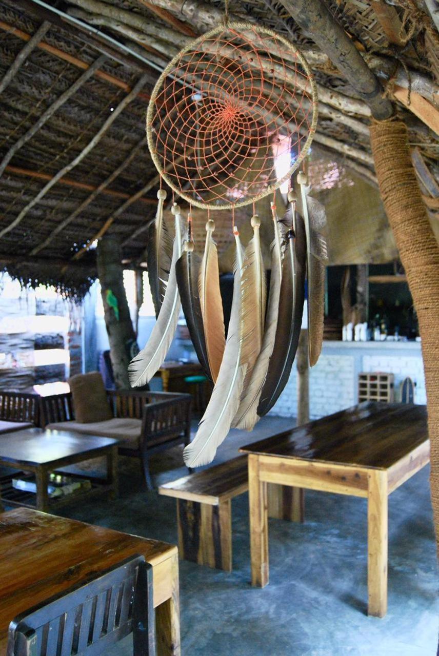 Cili Hotel Baie d'Arugam Extérieur photo
