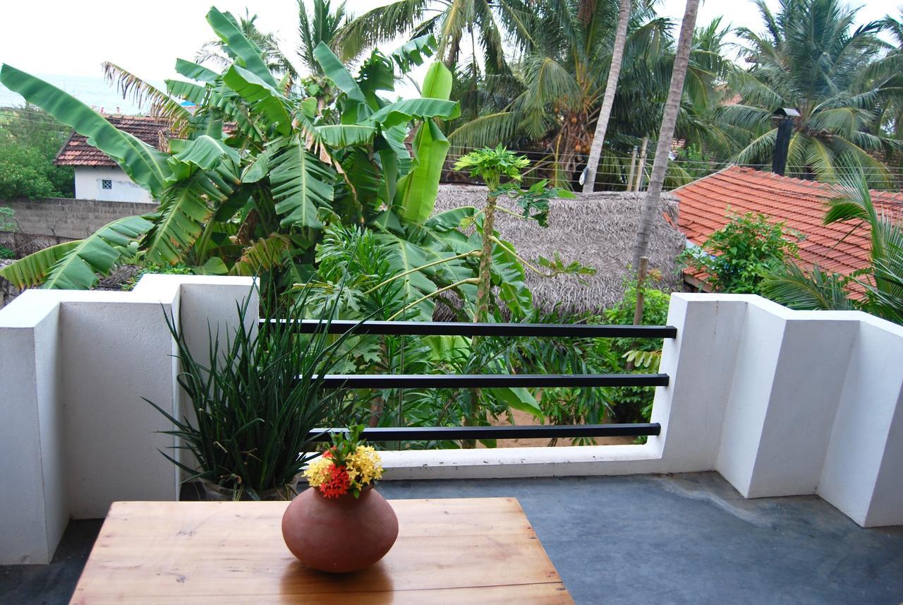 Cili Hotel Baie d'Arugam Extérieur photo